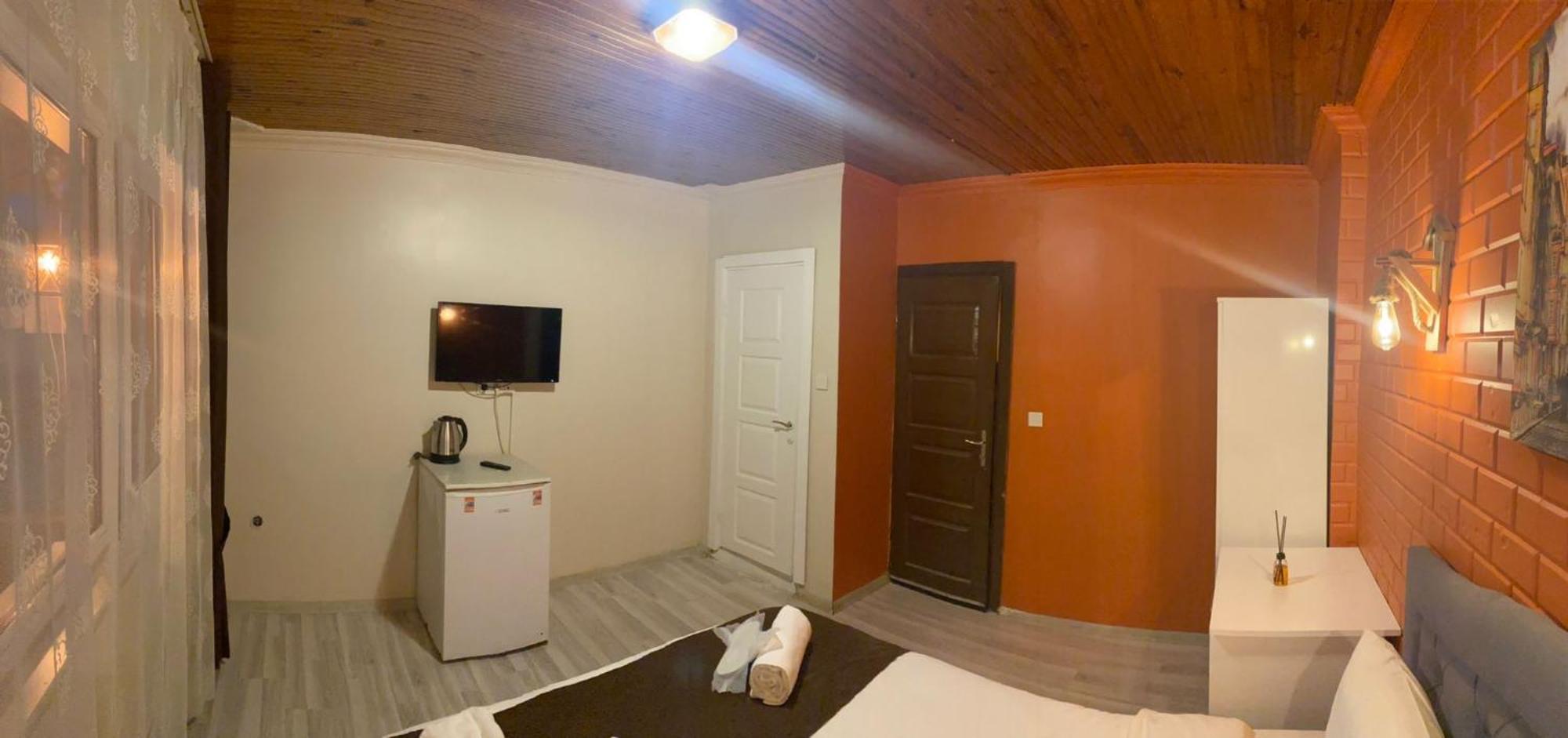 Taksim Bricktown Suite Истанбул Екстериор снимка