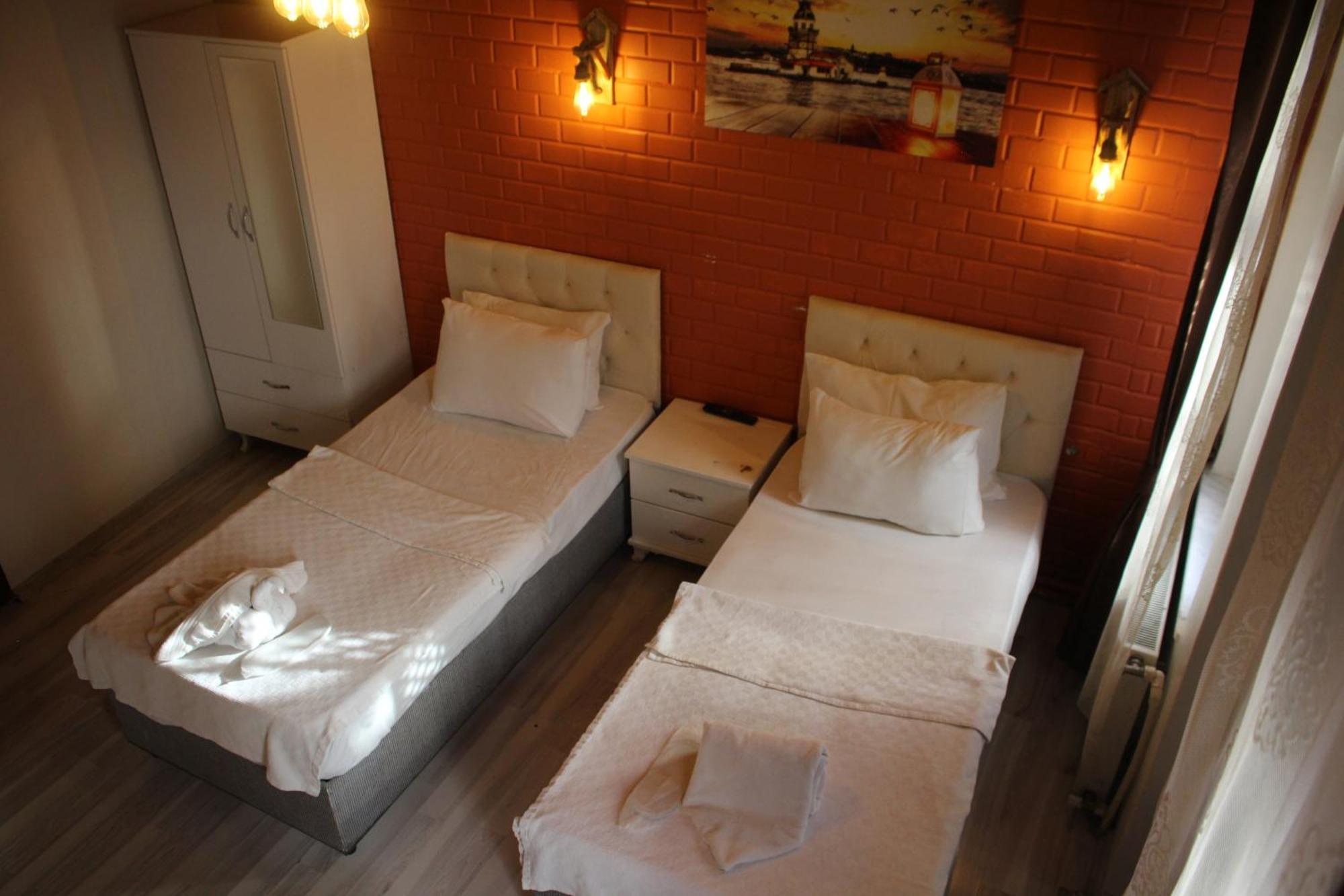 Taksim Bricktown Suite Истанбул Екстериор снимка